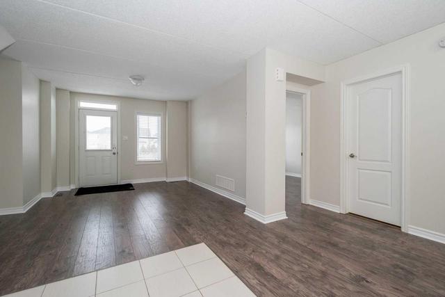 129 - 1380 Costigan Rd, Townhouse with 1 bedrooms, 2 bathrooms and 1 parking in Milton ON | Image 6