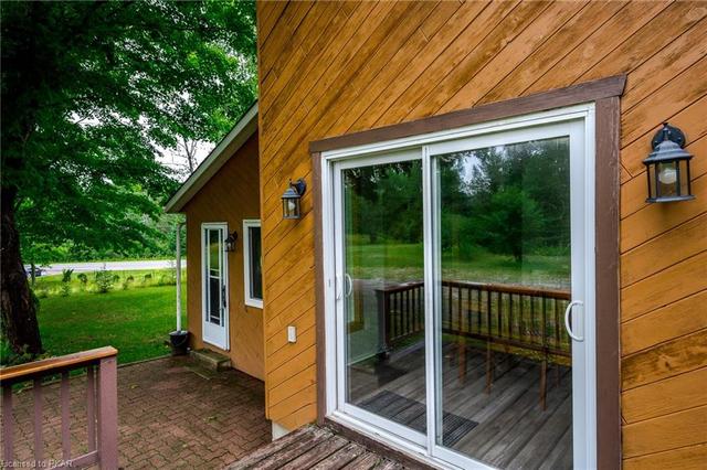 1165 County Rd 620, House detached with 2 bedrooms, 1 bathrooms and 12 parking in North Kawartha ON | Image 33