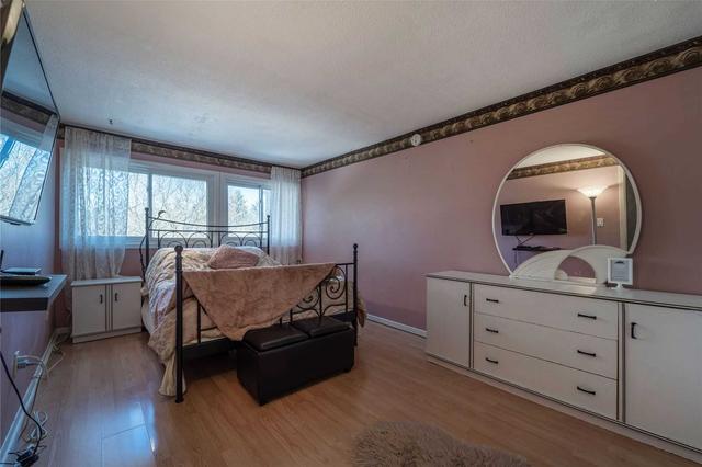 74 - 2676 Folkway Dr, Townhouse with 3 bedrooms, 3 bathrooms and 2 parking in Mississauga ON | Image 8