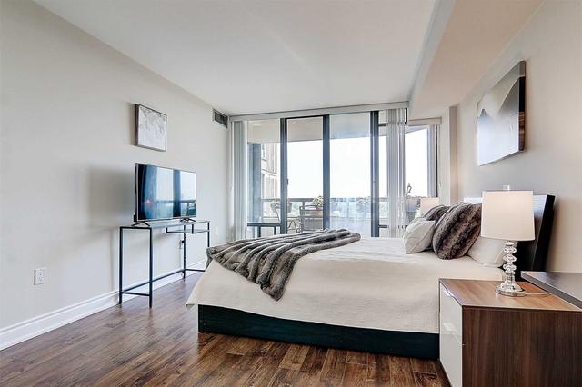 808 - 7440 Bathurst St, Condo with 2 bedrooms, 2 bathrooms and 1 parking in Vaughan ON | Image 8
