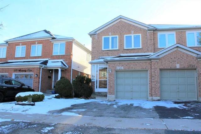 2834 Westbury Crt, House semidetached with 3 bedrooms, 3 bathrooms and 2 parking in Mississauga ON | Card Image