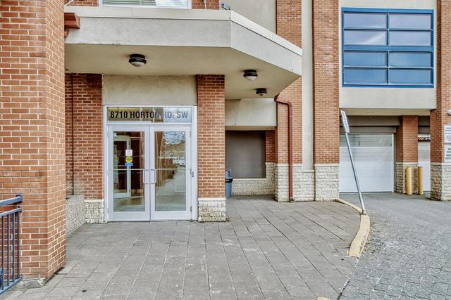 1806 - 8710 Horton Road Sw, Condo with 1 bedrooms, 1 bathrooms and 1 parking in Calgary AB | Image 3