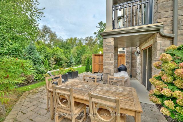 50 Aberdeen Lane S, Townhouse with 2 bedrooms, 3 bathrooms and 2 parking in Niagara on the Lake ON | Image 30