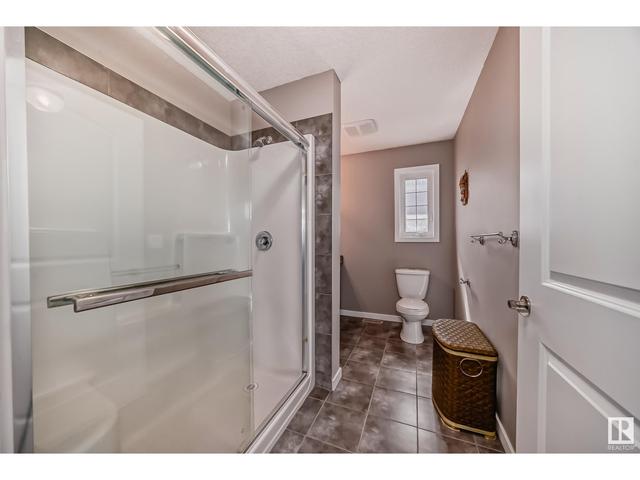 16735 60 St Nw, House semidetached with 4 bedrooms, 3 bathrooms and null parking in Edmonton AB | Image 24