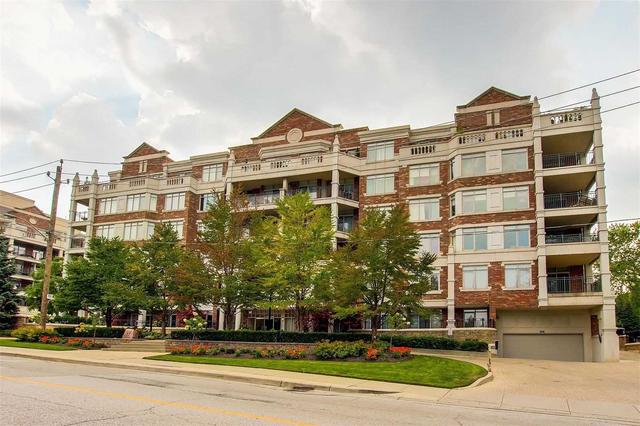 207 - 12 Old Mill Tr, Condo with 1 bedrooms, 2 bathrooms and 1 parking in Toronto ON | Image 1