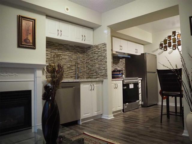 1122 - 5 Everson Dr, Townhouse with 1 bedrooms, 1 bathrooms and 1 parking in Toronto ON | Image 2