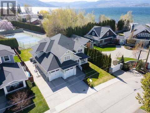 415 Hobson Crescent, House detached with 5 bedrooms, 5 bathrooms and null parking in Kelowna BC | Card Image