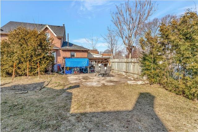 84 Superior Street, House detached with 5 bedrooms, 4 bathrooms and 3 parking in Brantford ON | Image 16