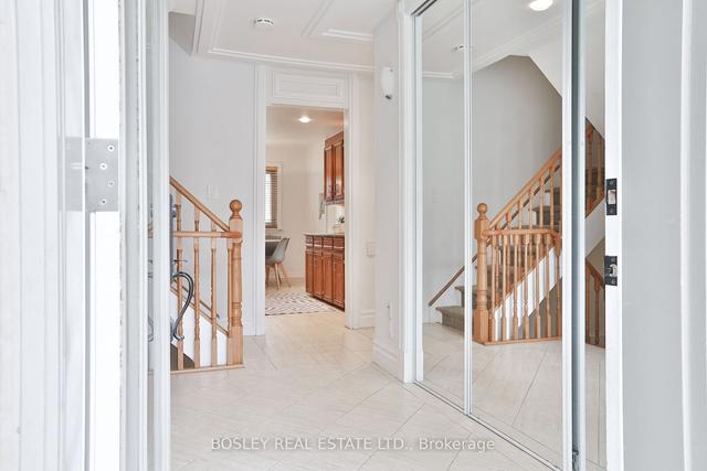21 Redstone Path, Townhouse with 3 bedrooms, 2 bathrooms and 1 parking in Toronto ON | Image 12
