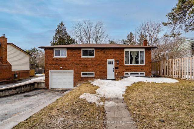 200 Ferndale Dr N, House detached with 3 bedrooms, 2 bathrooms and 5 parking in Barrie ON | Image 12