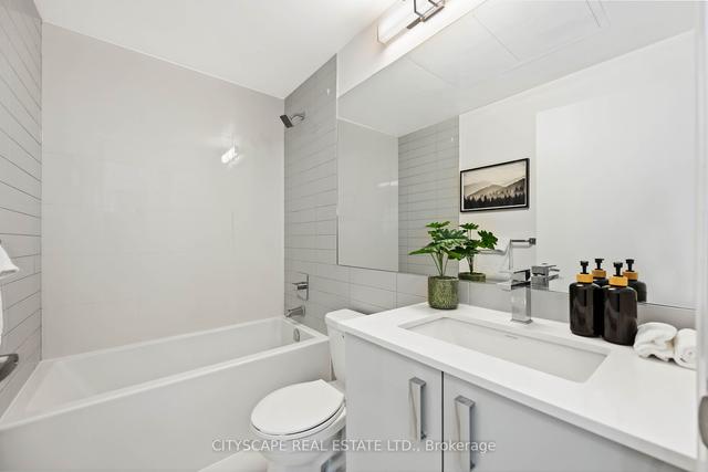 2202 - 30 Gibbs Rd, Condo with 1 bedrooms, 1 bathrooms and 1 parking in Toronto ON | Image 22