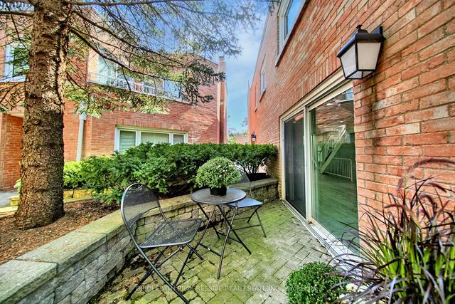 4 - 390 Wellesley St E, Townhouse with 2 bedrooms, 3 bathrooms and 1 parking in Toronto ON | Image 9