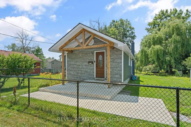 79 Joseph St, House detached with 2 bedrooms, 2 bathrooms and 4 parking in Fort Erie ON | Image 23
