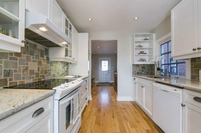530 Westmount Ave, House detached with 1 bedrooms, 1 bathrooms and 1 parking in Toronto ON | Image 5