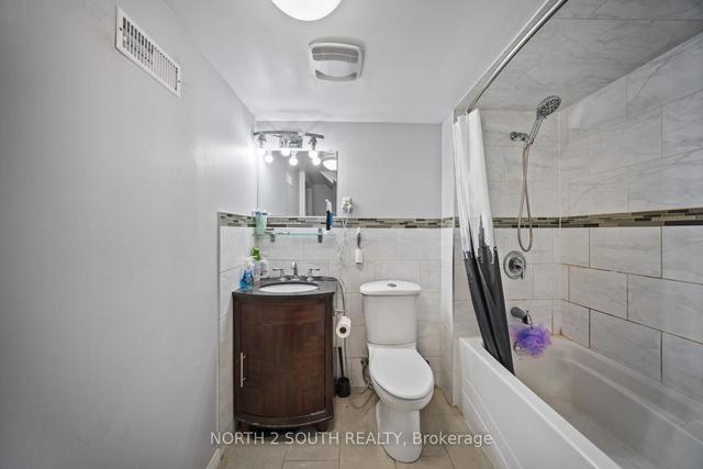 106 Benjamin Boake Tr, House semidetached with 4 bedrooms, 3 bathrooms and 5 parking in Toronto ON | Image 27
