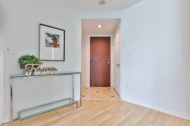 308 - 8 Pemberton Ave, Condo with 2 bedrooms, 2 bathrooms and 1 parking in Toronto ON | Image 24