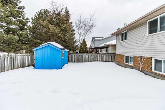 7453 Monastery Dr, House detached with 3 bedrooms, 2 bathrooms and 3 parking in Niagara Falls ON | Image 35