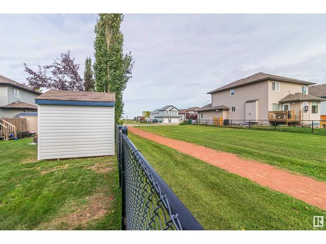 9412 105 Av, House detached with 4 bedrooms, 3 bathrooms and 4 parking in Morinville AB | Image 50
