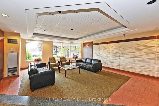 906 - 135 Hillcrest Ave, Condo with 1 bedrooms, 1 bathrooms and 2 parking in Mississauga ON | Image 19