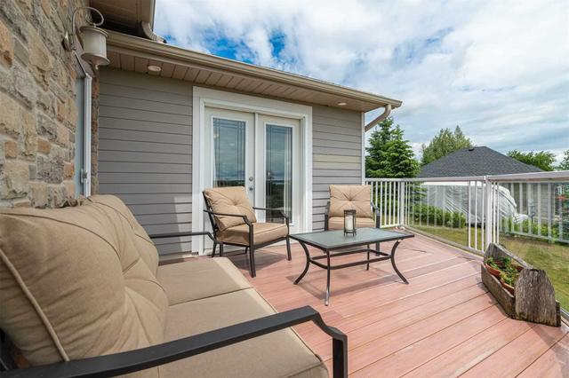 29 Woodland Dr, House detached with 2 bedrooms, 3 bathrooms and 10 parking in East Garafraxa ON | Image 28