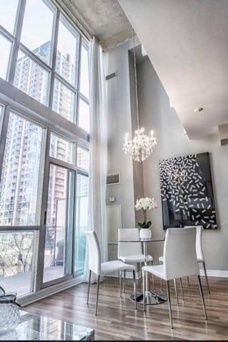 715 - 220 Burnhamthorpe Rd S, Condo with 1 bedrooms, 2 bathrooms and 1 parking in Mississauga ON | Image 15