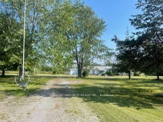 2434 County Rd 15, House detached with 2 bedrooms, 2 bathrooms and 10 parking in Prince Edward County ON | Image 15