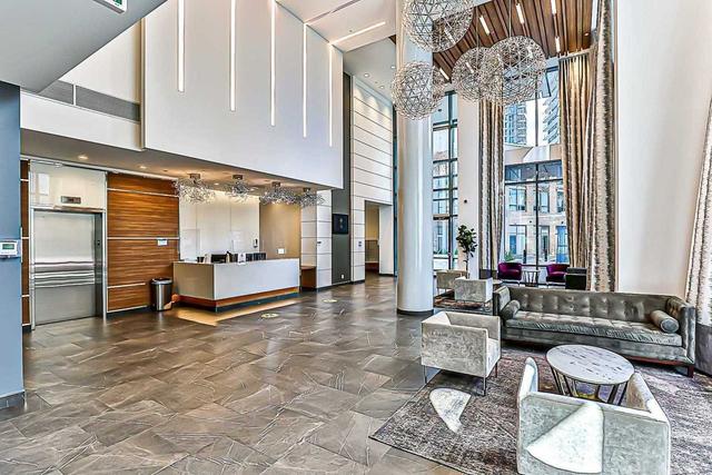 1610 - 56 Forest Manor Rd, Condo with 2 bedrooms, 2 bathrooms and 1 parking in Toronto ON | Image 2