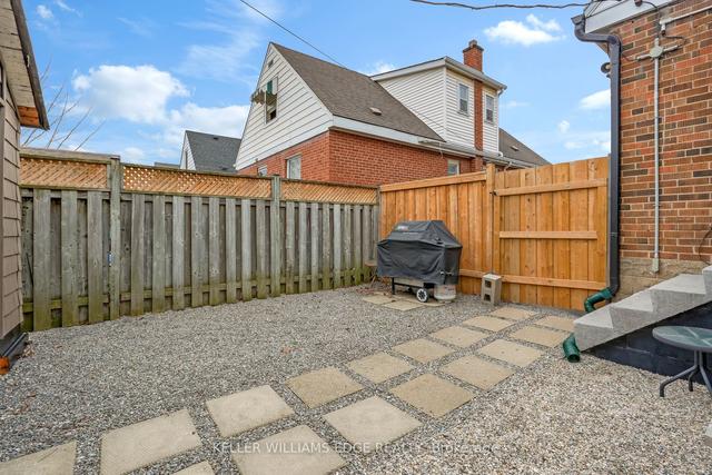 165 Crosthwaite Ave S, House detached with 3 bedrooms, 2 bathrooms and 4 parking in Hamilton ON | Image 22