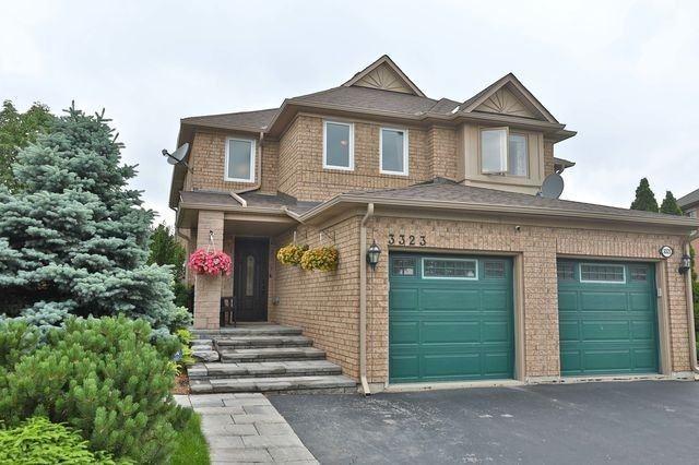 3323 Snowball Rd, House semidetached with 3 bedrooms, 3 bathrooms and 2 parking in Mississauga ON | Image 1