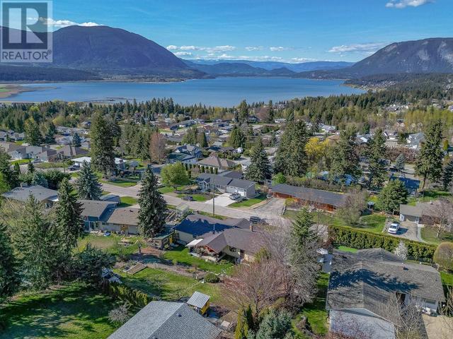 1880 2 Avenue Se, House detached with 4 bedrooms, 3 bathrooms and 6 parking in Salmon Arm BC | Image 74