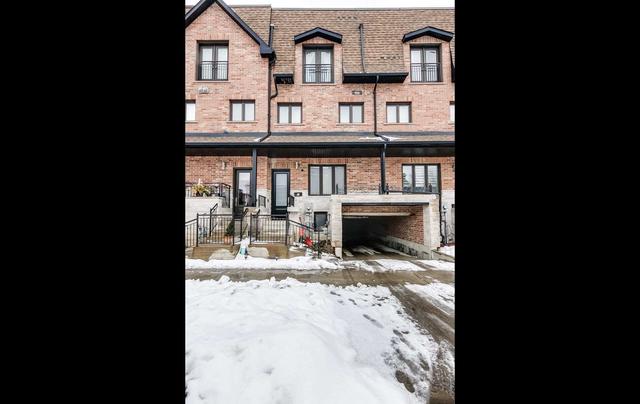 21 Stadacona Dr, House attached with 4 bedrooms, 4 bathrooms and 1 parking in Toronto ON | Image 23