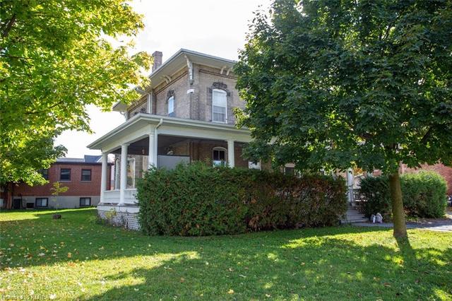 1 Glenelg Street W, House detached with 8 bedrooms, 0 bathrooms and 4 parking in Kawartha Lakes ON | Image 2
