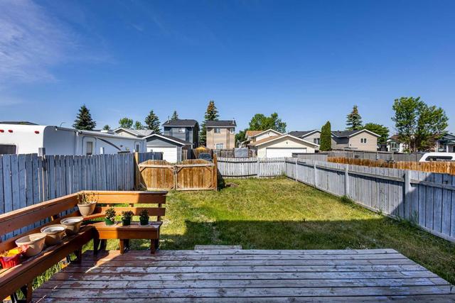80 Martinbrook Road Ne, House detached with 4 bedrooms, 3 bathrooms and 1 parking in Calgary AB | Image 31
