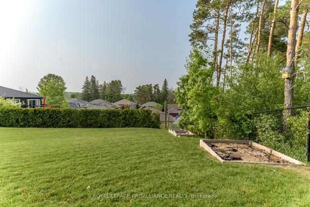 7 Meagan Lane, House detached with 3 bedrooms, 3 bathrooms and 6 parking in Quinte West ON | Image 29
