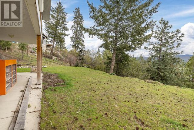 10291 Columbia Way, House detached with 3 bedrooms, 3 bathrooms and 7 parking in Central Okanagan West BC | Image 10