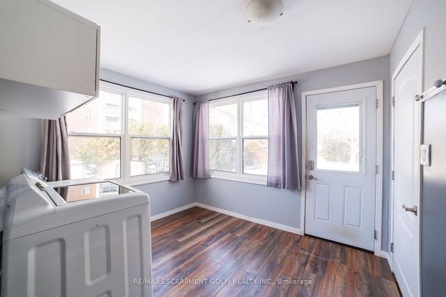 68 Gilkison St, House detached with 3 bedrooms, 1 bathrooms and 3 parking in Brantford ON | Image 13