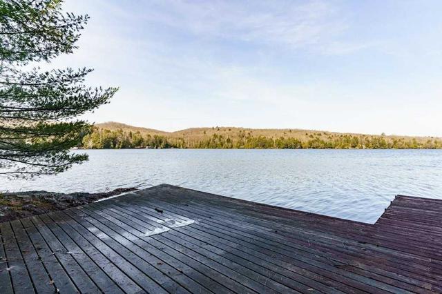 1409 West Oxbow Lake Rd, House detached with 3 bedrooms, 1 bathrooms and 4 parking in Lake of Bays ON | Image 4