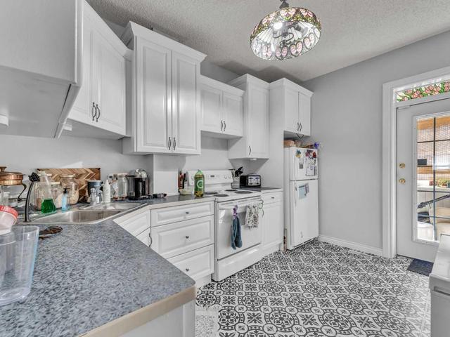 531 5 Street Se, House detached with 3 bedrooms, 1 bathrooms and 4 parking in Medicine Hat AB | Image 15