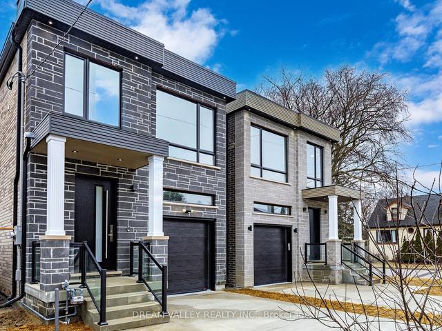 109b Heale Ave, House detached with 4 bedrooms, 5 bathrooms and 3 parking in Toronto ON | Image 12