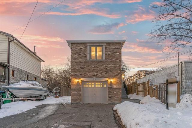 725 Third St, House detached with 4 bedrooms, 4 bathrooms and 7 parking in Mississauga ON | Image 27