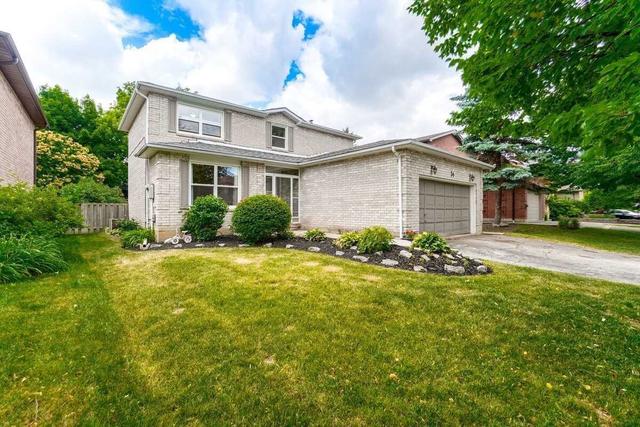34 Ontario Crt, House detached with 3 bedrooms, 4 bathrooms and 6 parking in Mississauga ON | Image 34
