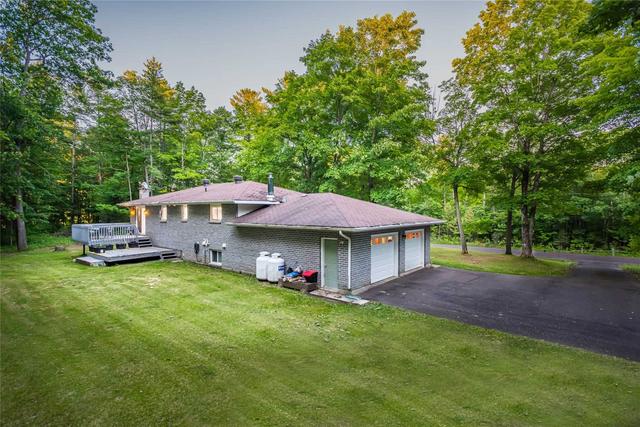 388 Mountain Rd, House detached with 3 bedrooms, 2 bathrooms and 8 parking in Laurentian Valley ON | Image 27