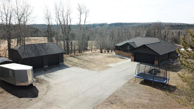 18321 Highway 16e, House detached with 4 bedrooms, 3 bathrooms and 6 parking in Yellowhead County AB | Image 1