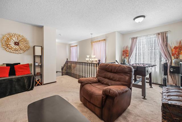 103 Copeland Close Nw, House detached with 3 bedrooms, 3 bathrooms and 10 parking in Calgary AB | Image 21
