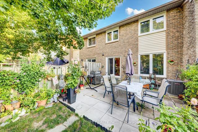 10 Knightsbridge Way, Townhouse with 3 bedrooms, 3 bathrooms and 2 parking in Markham ON | Image 19