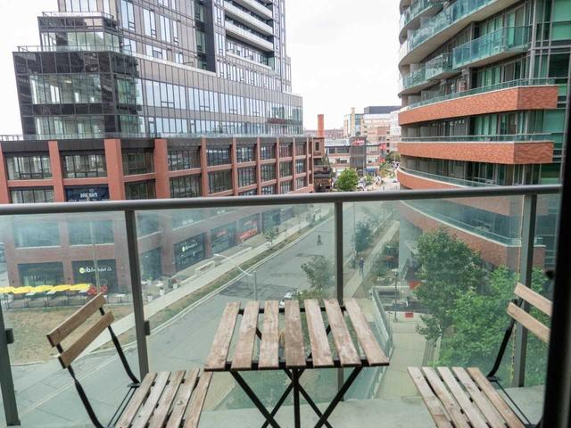 507 - 69 Lynn William St, Condo with 1 bedrooms, 1 bathrooms and 0 parking in Toronto ON | Image 4