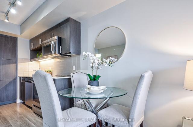 912 - 18 Graydon Hall Dr, Condo with 1 bedrooms, 1 bathrooms and 1 parking in Toronto ON | Image 8
