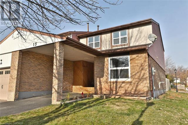 13 - 1550 Grosvenor Street, House semidetached with 3 bedrooms, 1 bathrooms and 2 parking in Oakville ON | Image 2