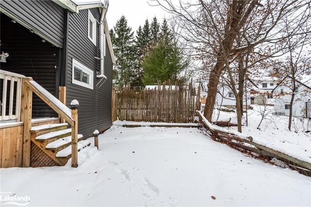 12 Lansdowne Street W, House detached with 4 bedrooms, 2 bathrooms and 4 parking in Huntsville ON | Image 46