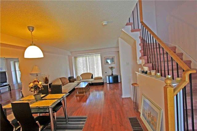 Th32 - 3500 Brimley Rd, Townhouse with 4 bedrooms, 2 bathrooms and 1 parking in Toronto ON | Image 4